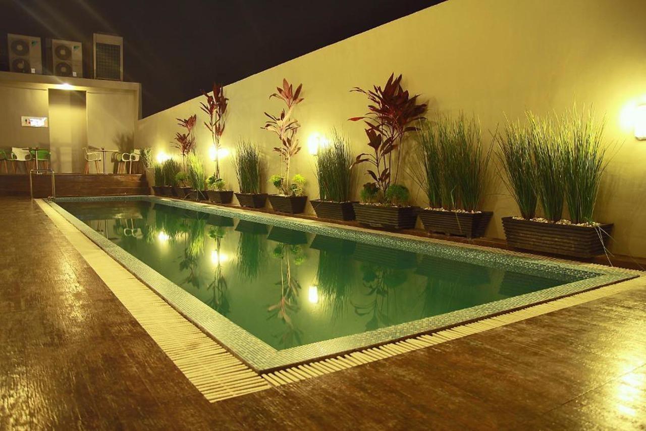 Khas Pekanbaru Hotel Esterno foto
