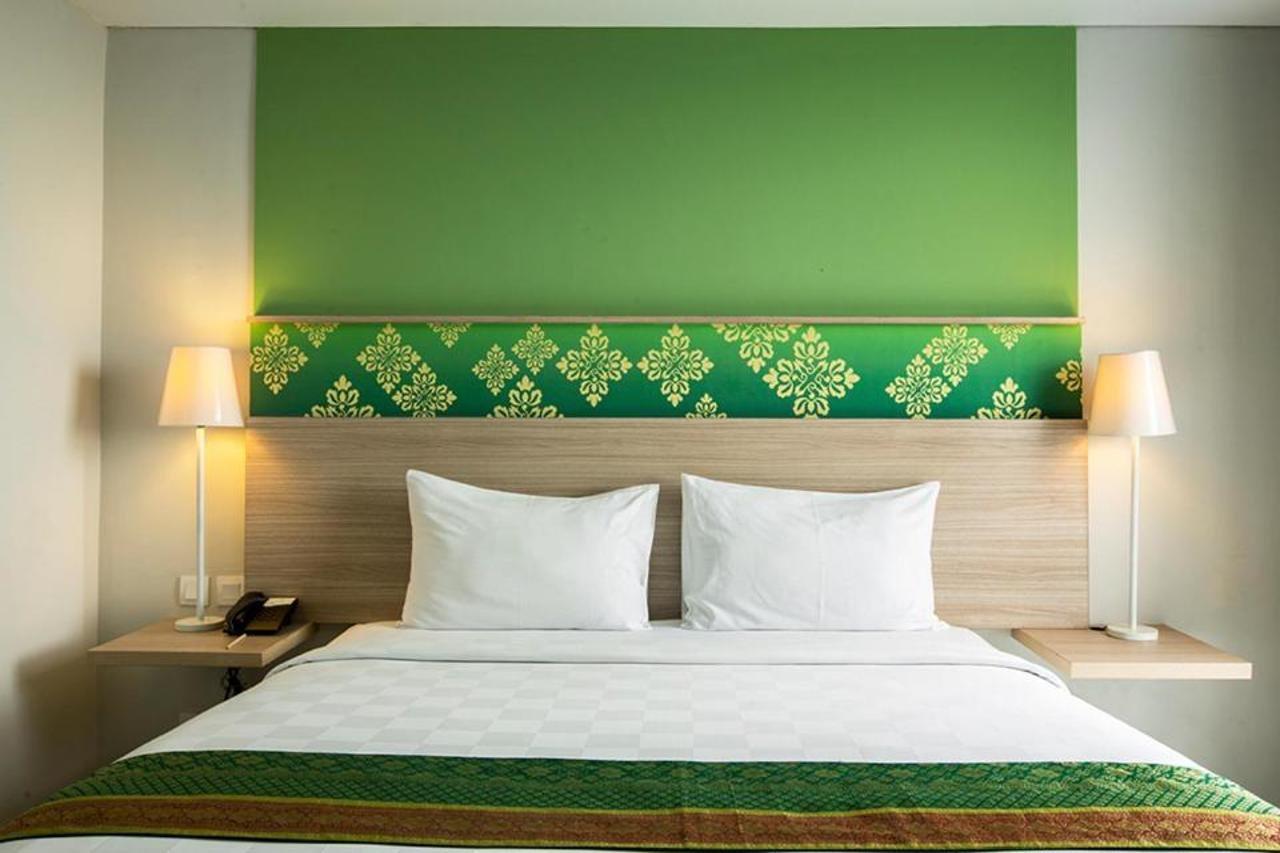Khas Pekanbaru Hotel Esterno foto