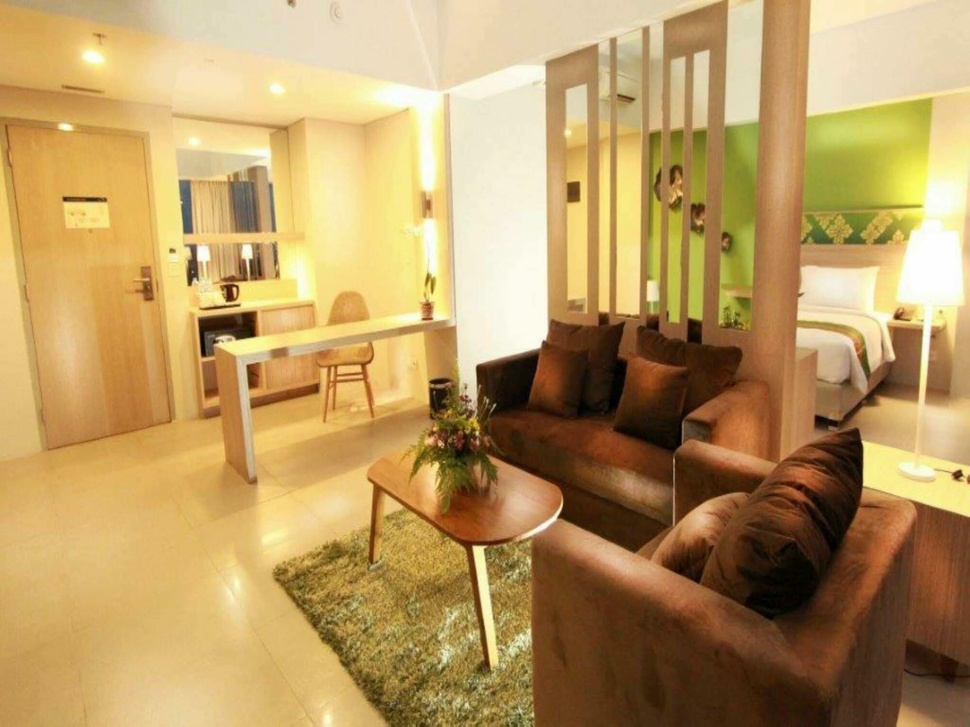 Khas Pekanbaru Hotel Esterno foto