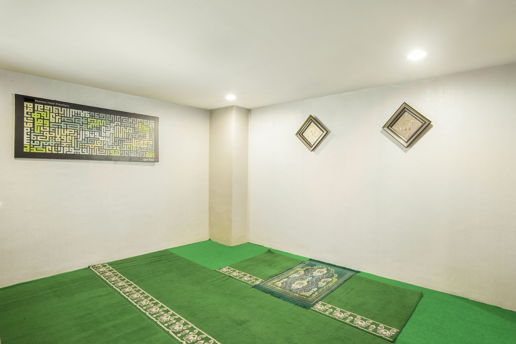Khas Pekanbaru Hotel Esterno foto